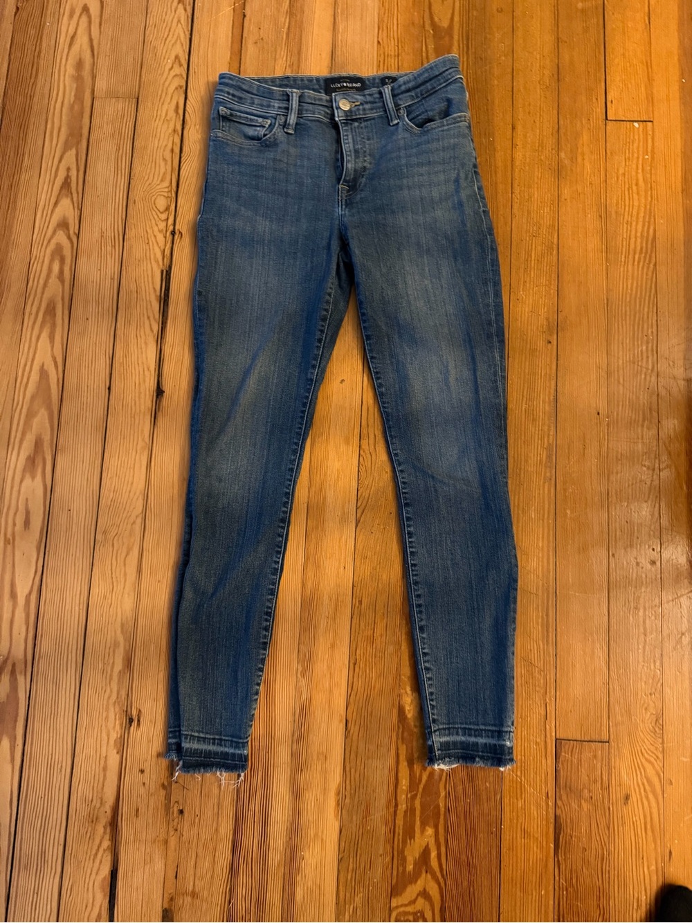 Lucky Brand Ava Legging Jeans Size 2/26 Skinny Medium Wash Raw Hem